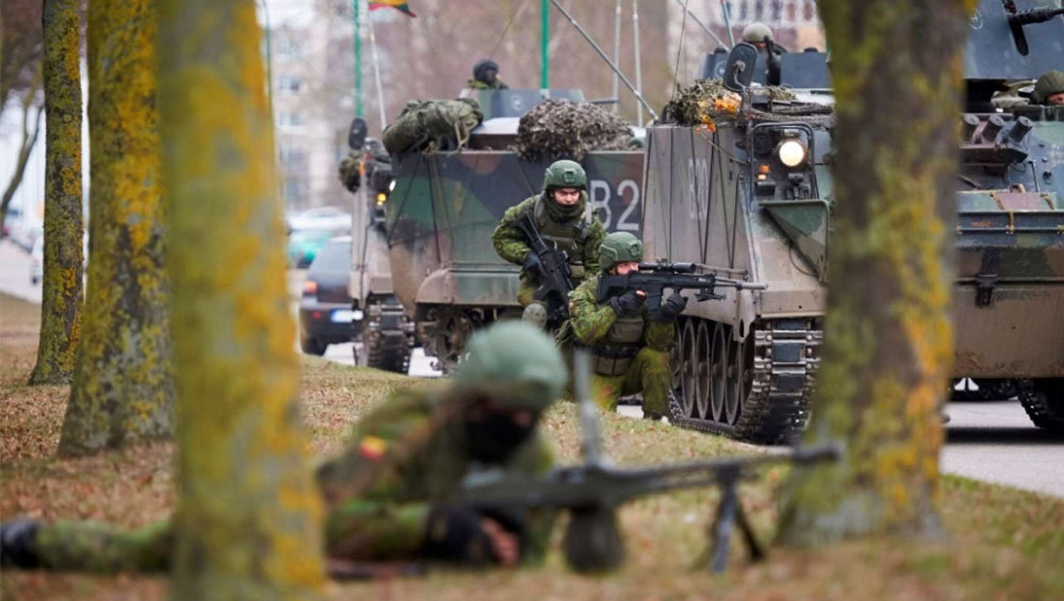 учения нато в литве. угрозы литве. литва нато. солдаты литвы. угрозы литве.