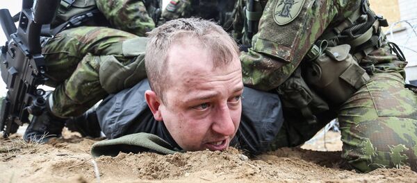 Учения Удар молнии 2017 в городе Пабраде - Sputnik Литва