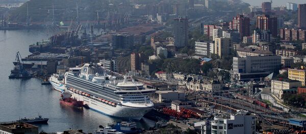 Прибытие во Владивосток трансокеанского лайнера Diamond Princess - Sputnik Литва