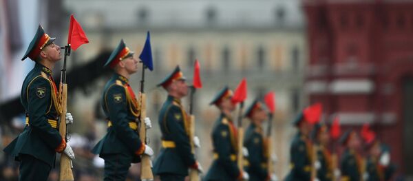 Военный парад, посвящённый 72-й годовщине Победы в ВОВ Военный парад, посвящённый 72-й годовщине Победы в ВОВ - Sputnik Lietuva