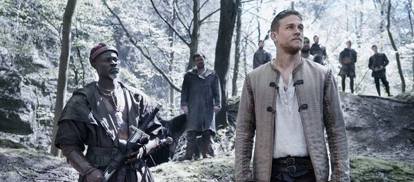 Кадр из фильма Меч короля Артура - Sputnik Литва