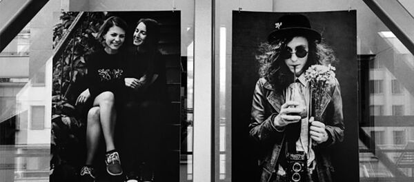 Сейм украсили портреты ЛГБТ сообщества Сейм украсили портреты ЛГБТ сообщества - Sputnik Литва