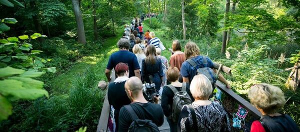 Экскурсия в ботаническом саду Вильнюсского университета Экскурсия в ботаническом саду Вильнюсского университета - Sputnik Lietuva