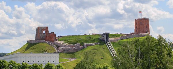 Башня Гедыминаса в центре Вильнюса Башня Гедыминаса в центре Вильнюса - Sputnik Lietuva