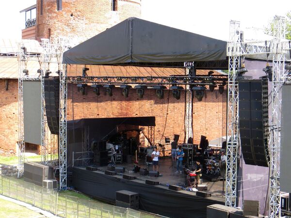 Музыкальная площадка у подножья Замка - Sputnik Литва