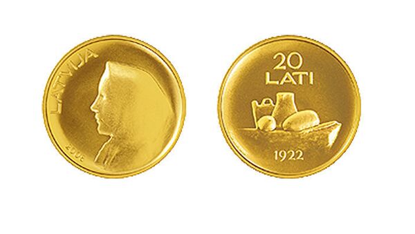 Золотая монета Банка Латвии 20 лат - Sputnik Литва
