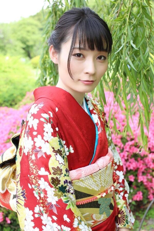 Томоко Такебе Томоко Такебе - Sputnik Литва