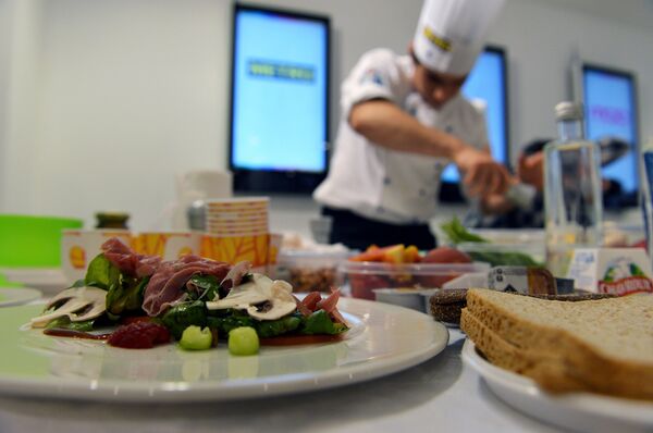 Гости ЭКСПО смогут попробовать национальные блюда разных стран - Sputnik Литва