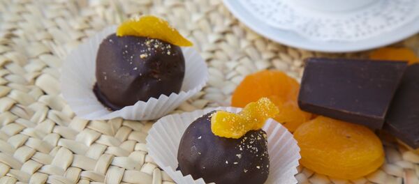 Конфеты с курагой - Sputnik Литва