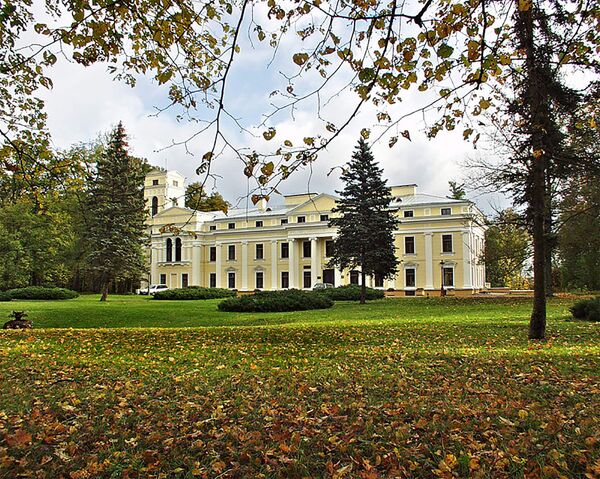 Вяркяйский парк в Литве Вяркяйский парк в Литве - Sputnik Литва
