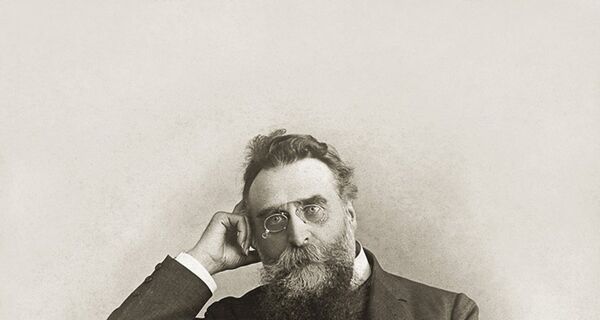 В Вильнюсе осквернили могилу Йонаса Басанавичюса - Sputnik Литва