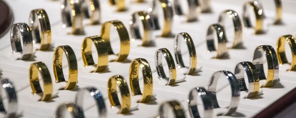 Juveliriniai dirbiniai Juveliriniai dirbiniai - Sputnik Lietuva