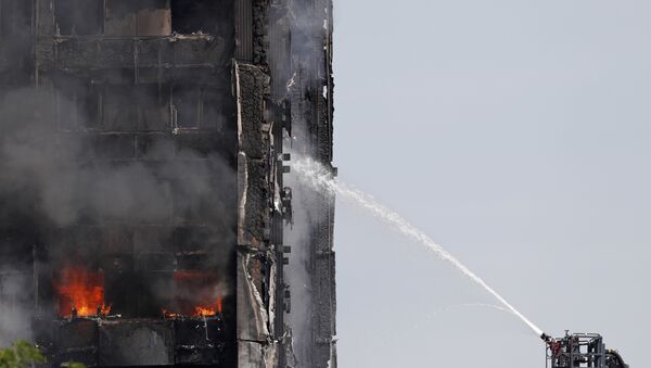 Пожар в жилом доме Лондона - Sputnik Литва