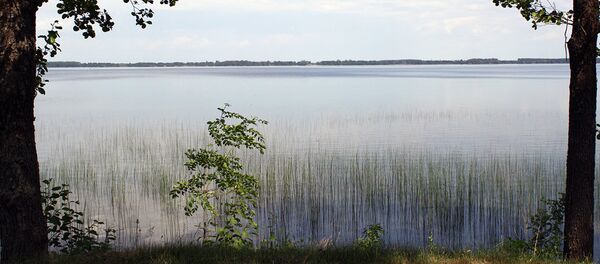 Озеро в Литве Озеро в Литве - Sputnik Литва