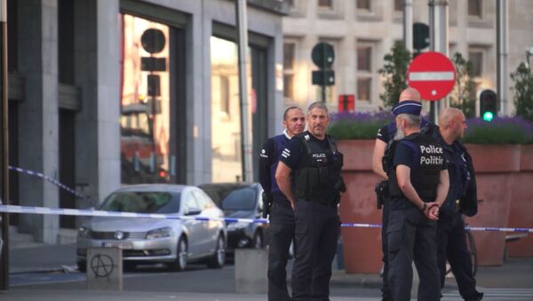 Полиция оцепила вокзал в Брюсселе после теракта - Sputnik Литва