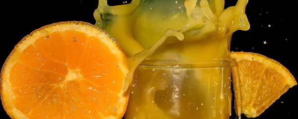 Апельсиновый сок, архивное фото Апельсиновый сок, архивное фото - Sputnik Lietuva