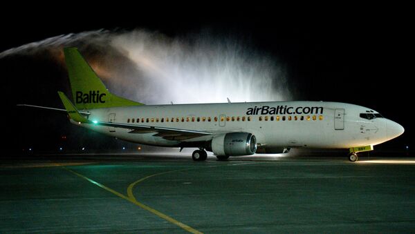 Самолет авиакомпании airBaltic, архивное фото - Sputnik Литва