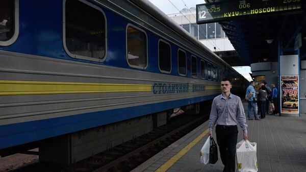 Железнодорожное пассажирское сообщение Украины с Россией - Sputnik Lietuva