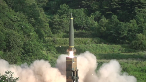 Совместные ракетные учения провели США и Южная Корея - Sputnik Lietuva