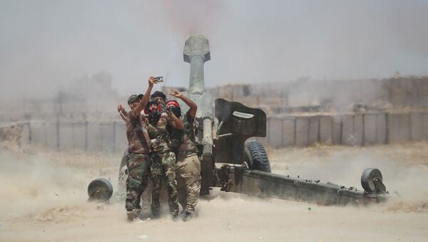 Иракские военные в окрестностях города Эль-Фаллуджа - Sputnik Литва