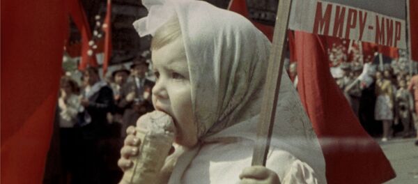 Первомайская демонстрация - Sputnik Литва