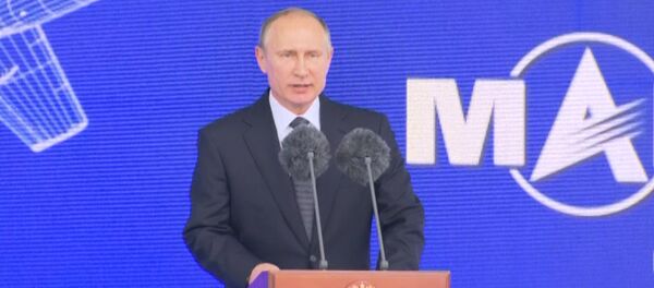 Путин выступил на авиасалоне МАКС-2017 - Sputnik Литва