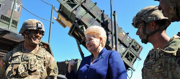 Грибаускайте во время учений Наследие Тубрука - Sputnik Литва