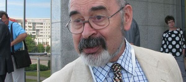 Военный эксперт Виктор Литовкин Военный эксперт Виктор Литовкин - Sputnik Литва