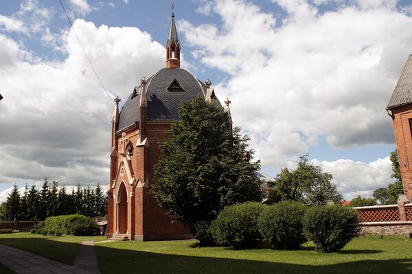 Часовня для крещения костела в Рокишкес Часовня для крещения костела в Рокишкес - Sputnik Литва