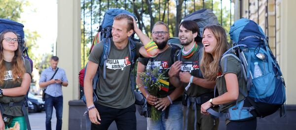 Участники проекта Миссия Сибирь – 2017, архивное фото - Sputnik Литва