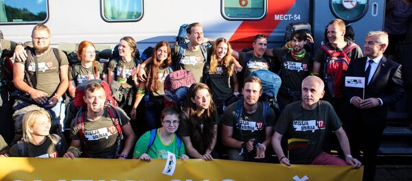 Возвращение участников Миссия Сибирь – 2017, архивное фото - Sputnik Литва