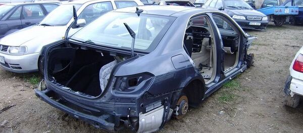 Разобранный автомобиль Разобранный автомобиль - Sputnik Lietuva