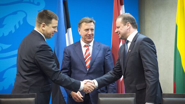 Премьер-министры Эстонии, Латвии и Литвы во время встречи в Таллинне - Sputnik Литва