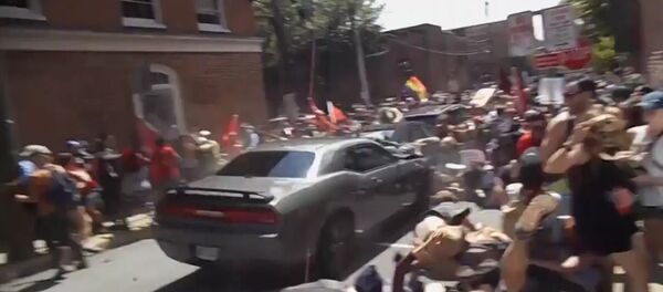 Наезд в Шарлоттсвилле Наезд в Шарлоттсвилле - Sputnik Литва