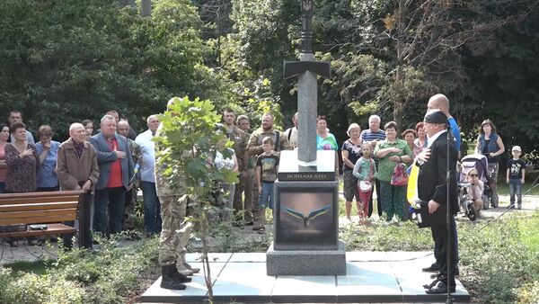 В Киеве открыли памятник с вонзенным в карту России мечом - Sputnik Литва