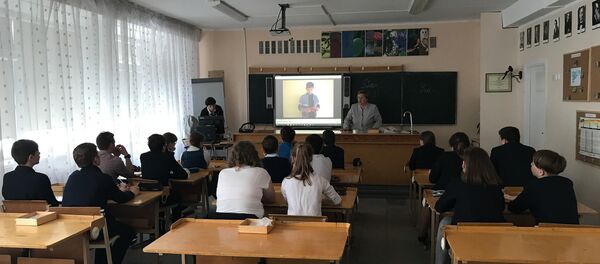 Средняя Школа им. А.С.Пушкина Средняя Школа им. А.С.Пушкина - Sputnik Литва