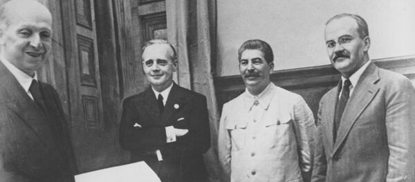 Molotovo-Ribentropo paktas Molotovo-Ribentropo paktas - Sputnik Lietuva
