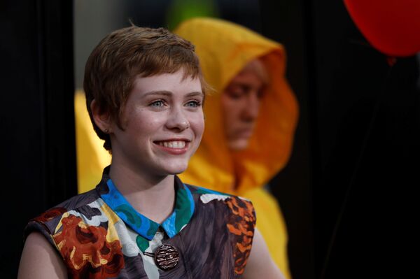 Софиа Лиллис исполнила главную женскую роль в фильме Оно Софиа Лиллис исполнила главную женскую роль в фильме Оно - Sputnik Литва