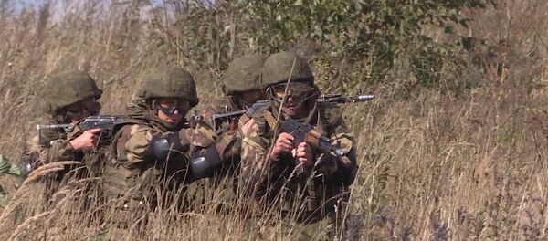 Кадры с российско-белорусских учений Запад-2017 - Sputnik Литва