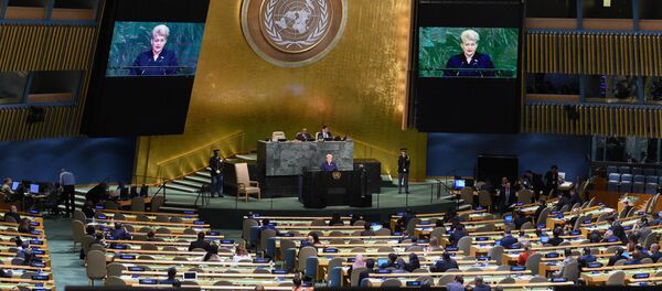 Президент Литвы Даля Грибаускайте выступает на Генеральной ассамблее ООН - Sputnik Литва