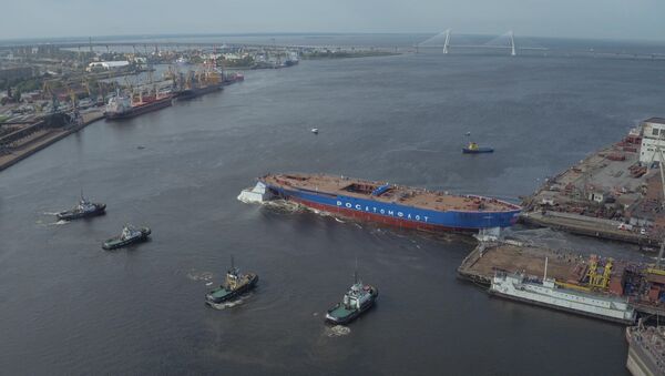 Мощнейший ледокол спустили на воду в Санкт-Петербурге - Sputnik Lietuva