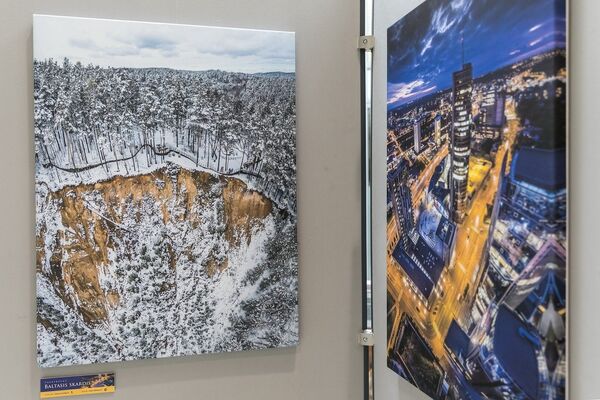 Фотовыставка Vilnius ViršVisko в вильнюсском самоуправлении Фотовыставка Vilnius ViršVisko в вильнюсском самоуправлении - Sputnik Литва