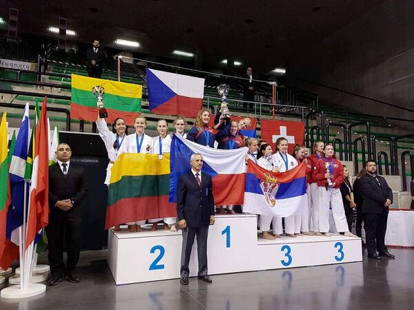 Присуждение медалей на Чемпионате Мира по Шотокан Каратэ Присуждение медалей на Чемпионате Мира по Шотокан Каратэ - Sputnik Литва