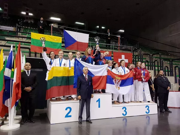 Присуждение медалей на Чемпионате Мира по Шотокан Каратэ Присуждение медалей на Чемпионате Мира по Шотокан Каратэ - Sputnik Lietuva