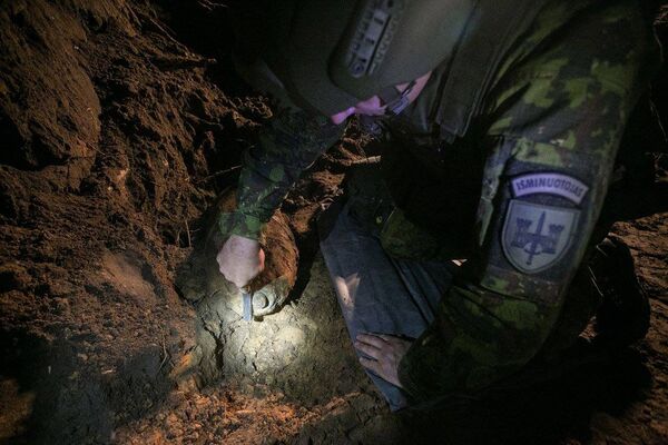 Авиабомба времен Второй мировой войны обнаружена в центре Вильнюса Авиабомба времен Второй мировой войны обнаружена в центре Вильнюса - Sputnik Литва