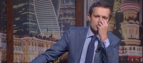 Литовский ведущий не смог по-русски выговорить число 1452 - Sputnik Литва