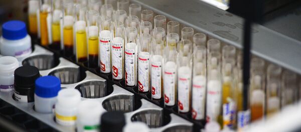 Лаборатория иммуноферментных исследований, архивное фото Лаборатория иммуноферментных исследований, архивное фото - Sputnik Lietuva