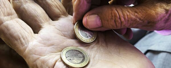 Бедность, пенсионер - Sputnik Литва