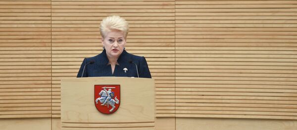 Президент Литвы Даля Грибаускайте выступает в Сейме - Sputnik Литва