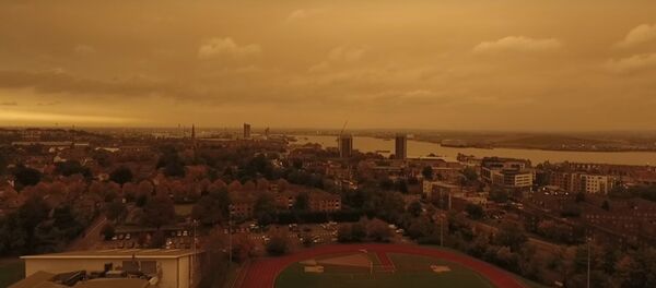 Небо над Лондоном из-за урагана Офелия - Sputnik Lietuva